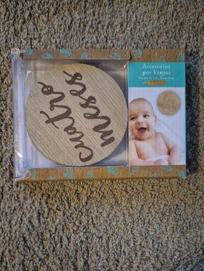 Pearhead Wooden Milestone Discs - Natural Wood & Teal Accents IN Espanol